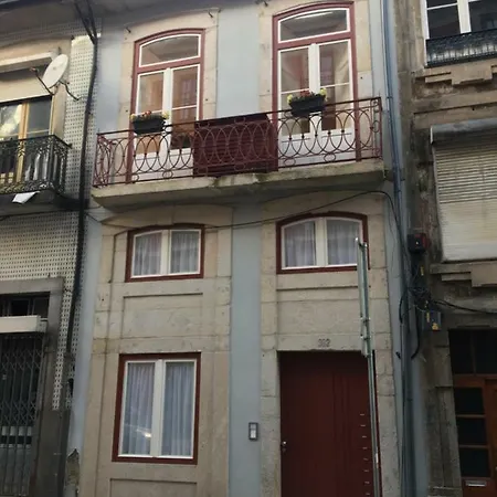 Apartman Almada Music
